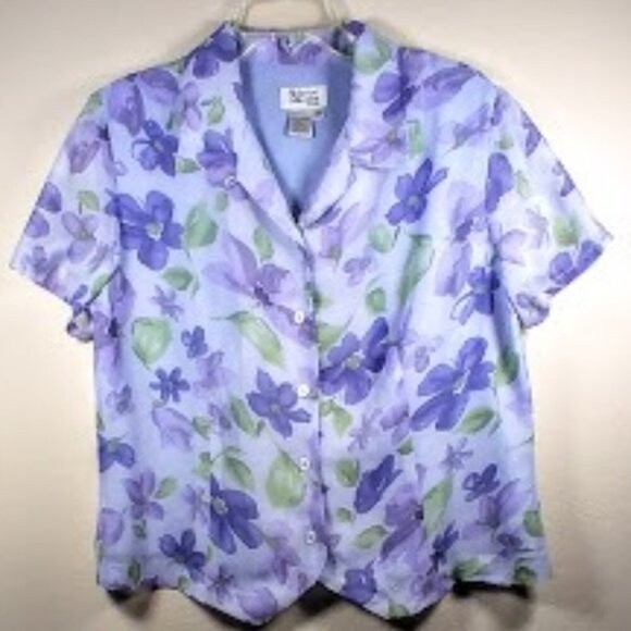 Style & Co. Collection Floral Short Sleeve Light Blue Button Up Top Size 12P - Picture 2 of 15
